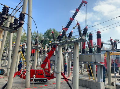 spider crane for transformer substation maintenance